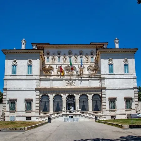 Via Del Corso