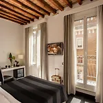 Via Del Corso Rom