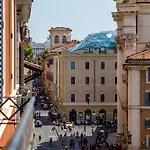 Via Del Corso Gæstehus 4*