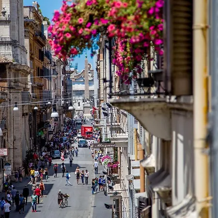 Via Del Corso 3* Róma