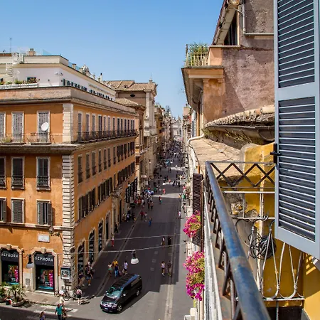 Via Del Corso 4* Rom